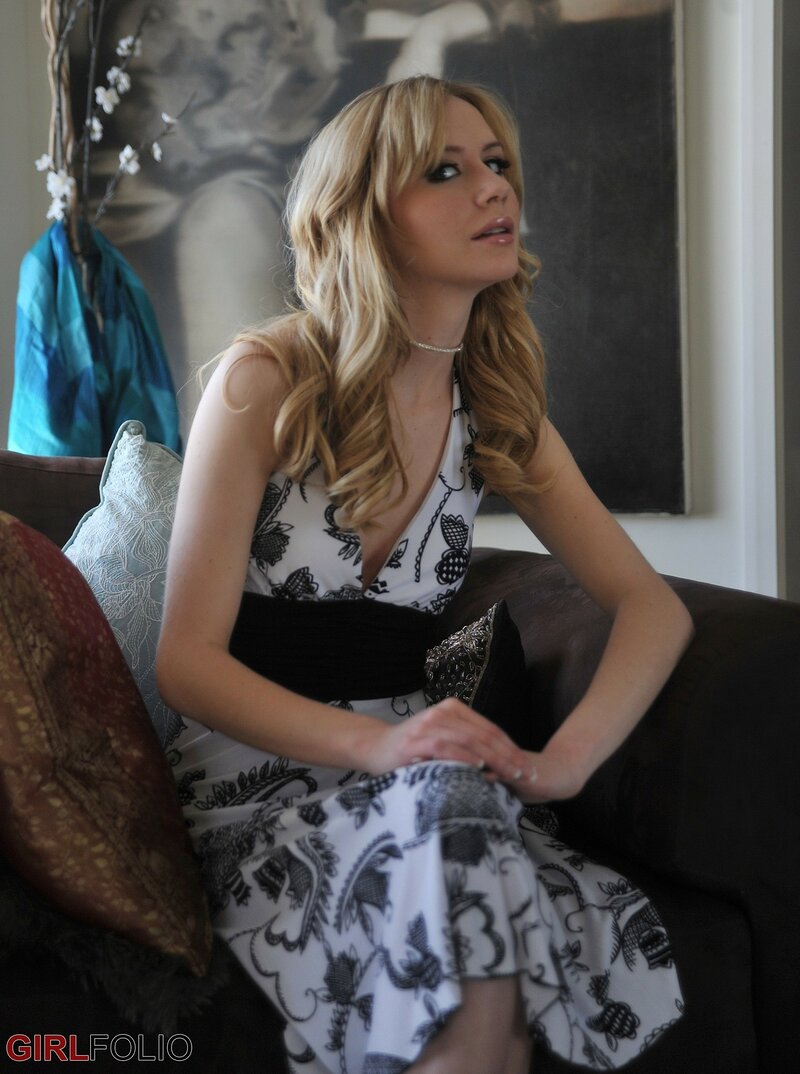 Мирослава, 21 год, 4 размер груди